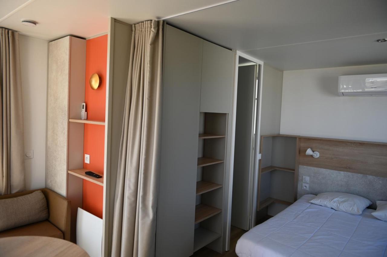 Camping Les Bois Flottés Salin-de-Giraud Exterior foto