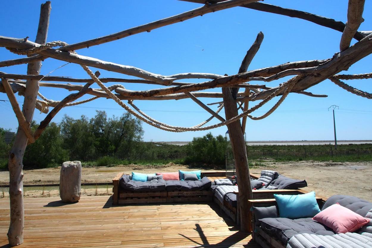 Camping Les Bois Flottés Salin-de-Giraud Exterior foto